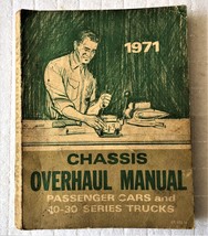 1971 Factory Chevrolet Chassis Overhaul Manual Passenger Cars &amp; 10-30 Tr... - $15.00