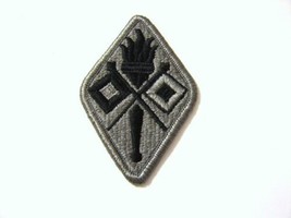 ACU PATCH SIGNAL TRAINING SCHOOL - $2.20