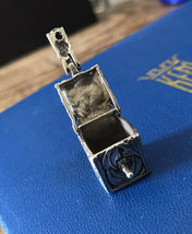 Item image 8