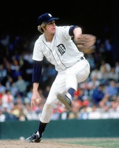 Mark The Bird Fidrych 8X10 Photo Detroit Tigers Baseball Picture Mlb Pitching - £3.93 GBP