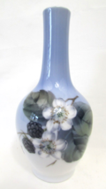 Royal Copenhagen Porcelain Berries And Blossom #288 Bud Vase Vintage 1953 - £30.95 GBP