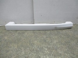 Insignia Refrigerator Freezer Handle Deep Scratch Part # 12131000021163 - £33.63 GBP