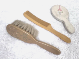 3PC Antique Baby Brush Comb Mirror Set 4 - 3 1/8 Inch Floral - $16.34