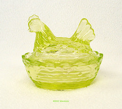 Summit Yellow Uranium Chick Salt Hen on Nest Vaseline Glass 2 1/2&quot; Long - $41.82