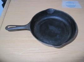 Unmarked Wagner #6 9 Inch Cast Iron Skillet - £43.52 GBP