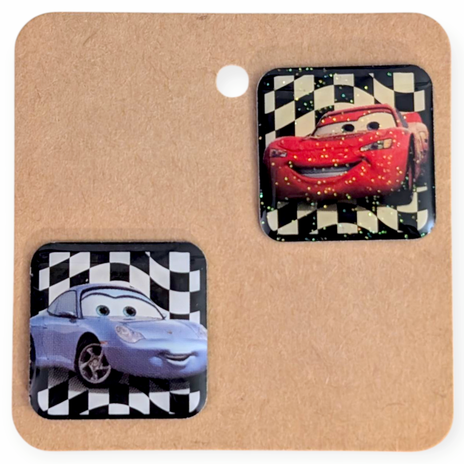 Cars Disney Carrefour Tiny Pins: Sally and Lightning McQueen - $39.90