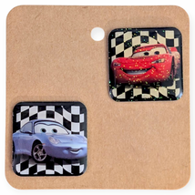 Cars Disney Carrefour Tiny Pins: Sally and Lightning McQueen - $748.96 MXN
