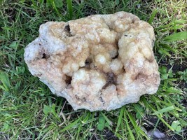 7 Lb + Indiana Geode  Crystals , minerals,fossil   Intact Jewelry Lapidary - £81.07 GBP
