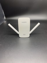 Linksys RE6300 WiFi Range Extender Boost Free shipping! - $10.88