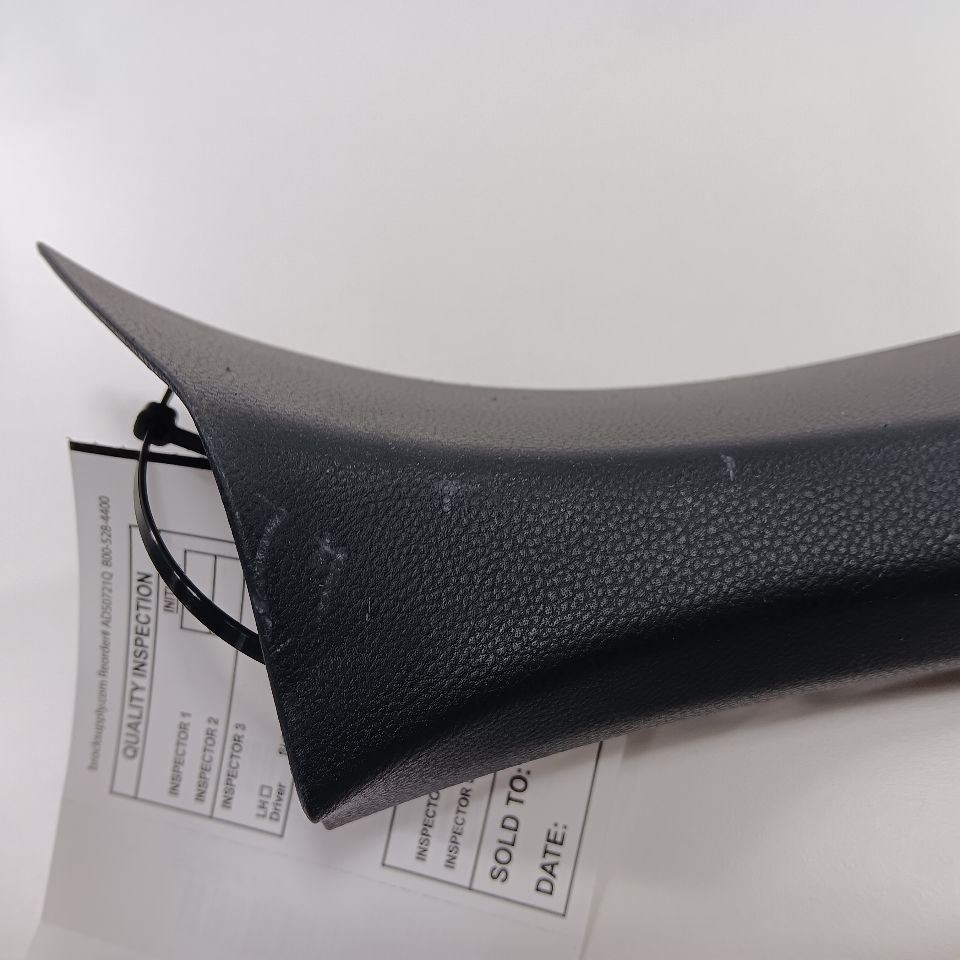 Subaru Crosstrek Left Rear Upper Gate Trim {94330FL070} 2019 2020 2021 2022 2023 Item image 2