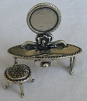 Dressing table miniature