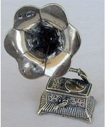 Old gramophone miniature - €43,11 EUR