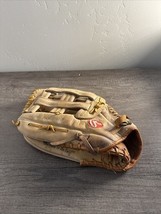 Rawlings Leather RSG3 Softball 12.5 Right Hand Throw Deep Well Pocket - $24.87