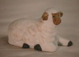 Nativity Scene Lamb Bisque Figurine Christmas Xmas Holiday Replacement P... - $239.70 MXN