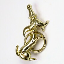 Volupte Circus Dog with Hoop Gold-Tone Brooch Vintage 1960s Dachshund Pi... - €10,21 EUR