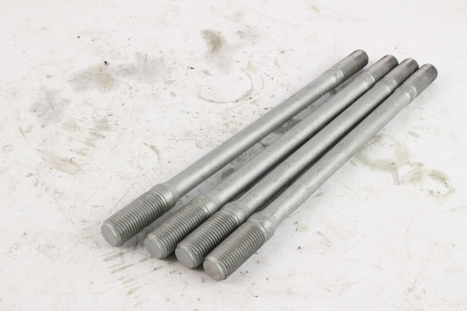 2007 Honda Crf450r Engine Motor Cylinder Head studs p8839 - $19.79