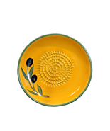 Clayton Tableware Garlic Grater 5&quot; Plate Zester Yellow Black Olives Mala... - $12.14 CAD