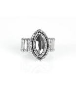 Paparazzi Modern Millionaire Silver Ring - New - £3.51 GBP