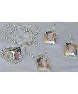 Pink set - $972.80 MXN