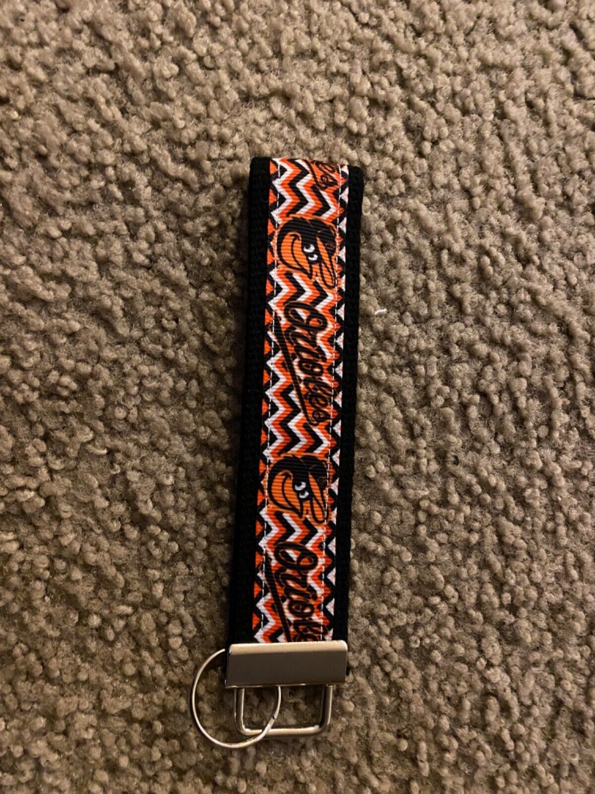 New Handmade Orioles Baseball Wristlet Key Chain Hand Lanyard Key Fob - $5.90