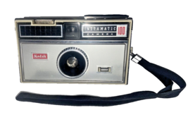 Vintage Kodak Instamatic 100 Film Camera - 1960&#39;s - £17.54 GBP