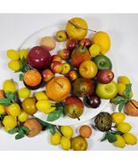 Plastic Fruit Nuts LOT For Crafting Kitchen Decor Wreaths - €28,35 EUR Plastic Fruit Nuts LOT For Crafting Kitchen Decor Wreaths - €28,35 EUR