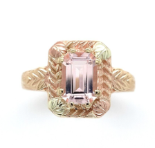 Authenticity Guarantee

10k Tri-Color Gold Ring with 1.06 Carat Pink Gen... - $628.65