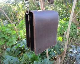 Men&#39;s Handmade Greek Leather Vertical Full Flap Crossbody Bag - $90.00