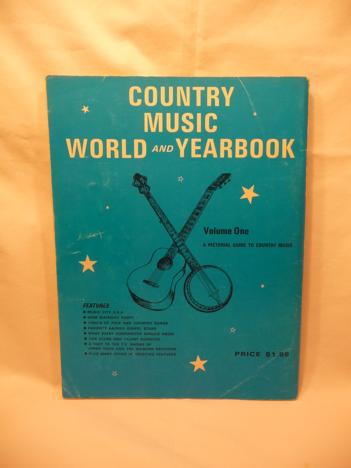 Country Music World and Yearbook vol 1 Item image 2