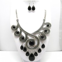 The Raven Necklace Set - Black and Silver Tone - £20.56 GBP