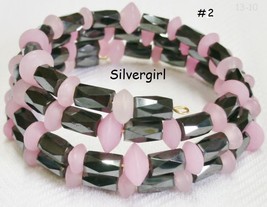 Colorful Handmade Memory Wire Wrap Beaded Bracelets Pinks - £15.62 GBP