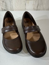 Clarks Collection Womens Brown Leather Shoes Size 10 Mary Jane Perforate... - $32.64