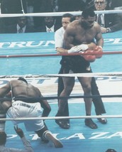 Mike Tyson Vs Mike Spinks 8X10 Photo Boxing Picture - £3.94 GBP