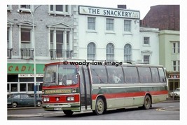 pt7009 - Seaview Services Bus at Ryde Bus Station , IOW - Print 6x4 - £2.19 GBP