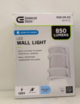 Outdoor LED Dusk to Dawn Photocell Sensor Half Moon Security Wall Light ... - $13.56
