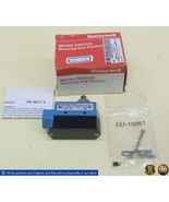 Honeywell Micro Switch BZE6-2RQ Medium-Duty Limit Switch BZE6 Series New - $309.70 CAD