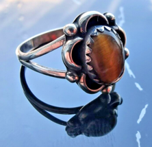 SOUTHWESTERN DESIGN 925 STERLING SILVER TIGER EYE RING SIZE 5.75 - $649.73 MXN