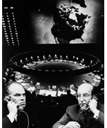 Dr. Strangelove Peter Sellers Peter Bull on telephones 11x14 Photo - $336.30 MXN