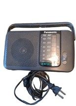 Vintage Panasonic RF-544 AM/FM portable radio with carrying handle AC/DC - £22.13 GBP