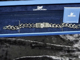 Swarovski Skulls Bracelet Retired, Bnib 1083734 - £316.38 GBP