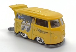 2023 Hot Wheels MOONEYES Yellow Kool Kombi Surf’s Up Series Car 1/64 DiecastNEW - £9.90 GBP
