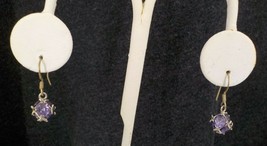 GEOMETRIC PURPLE STONE EARRINGS IN SILVER COLOR CACHE FASHION JEWELRY FI... - $9.99