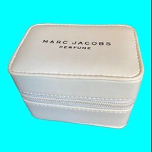 Marc Jacobs Perfume EMPTY Zip Around Container White Leather 2 Compartments - £18.80 GBP