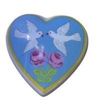 VTG Enesco 1980 Petite Fleurs de Paris Heart Shaped Love Doves Trinket Box Blue - £12.43 GBP