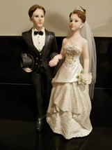 Cake Topper Wedding Ceremony Bride &amp; Groom Fabric Veil Resin Large Figurine - $14.69