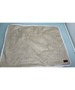 Ugg Sherpa Small Throw 19&quot;X26&quot; - £23.34 GBP