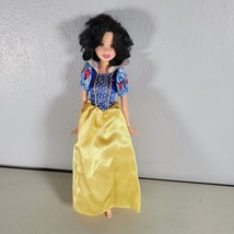 Snow White Doll Disney Merchandise 2006 Edition 11 Inches - £10.02 GBP