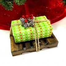Organic Peppermint Soap with Wood Dish Holder Saver Tray Bath Christmas Dots - £11.01 GBP