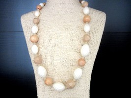 Chunky Necklace Carved Wood &amp; Resin Beads Neutral Ivory Taupe Colors 20 ... - $14.98