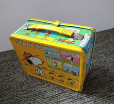 Snoopy Peanuts Metal Lunch box Yellow Rim No Thermos Vintage - £35.55 GBP